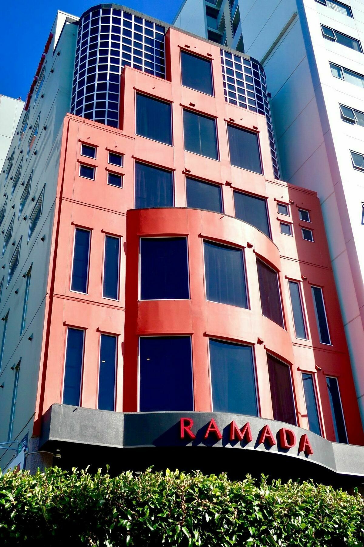 Ramada Suites By Wyndham Auckland - Federal Street Exterior foto