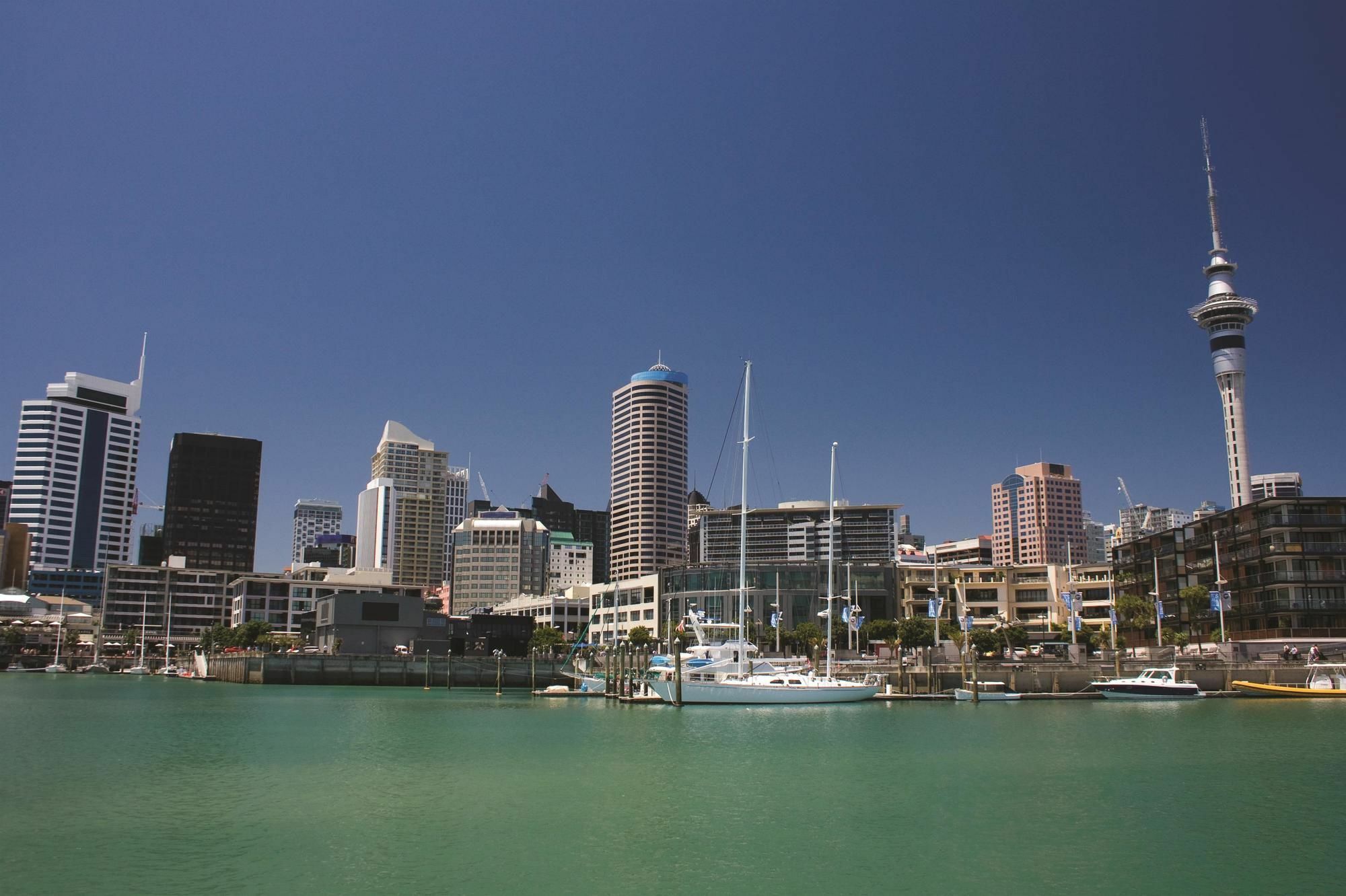 Ramada Suites By Wyndham Auckland - Federal Street Exterior foto